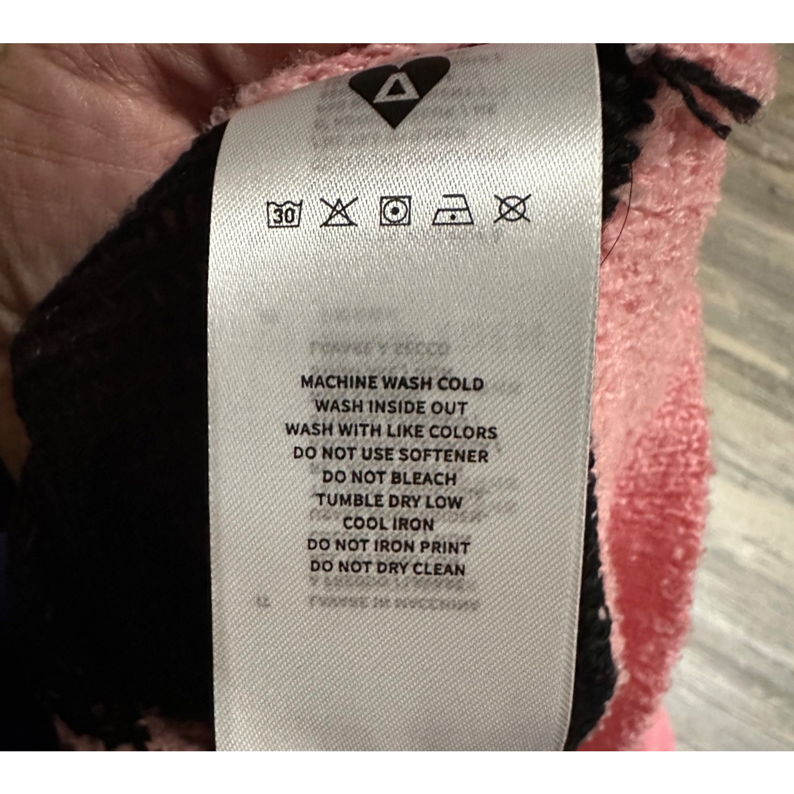 Nwt Aelfric Eden Oversized Cat Knit Sweater Pink Small Textured — image 5 of 7